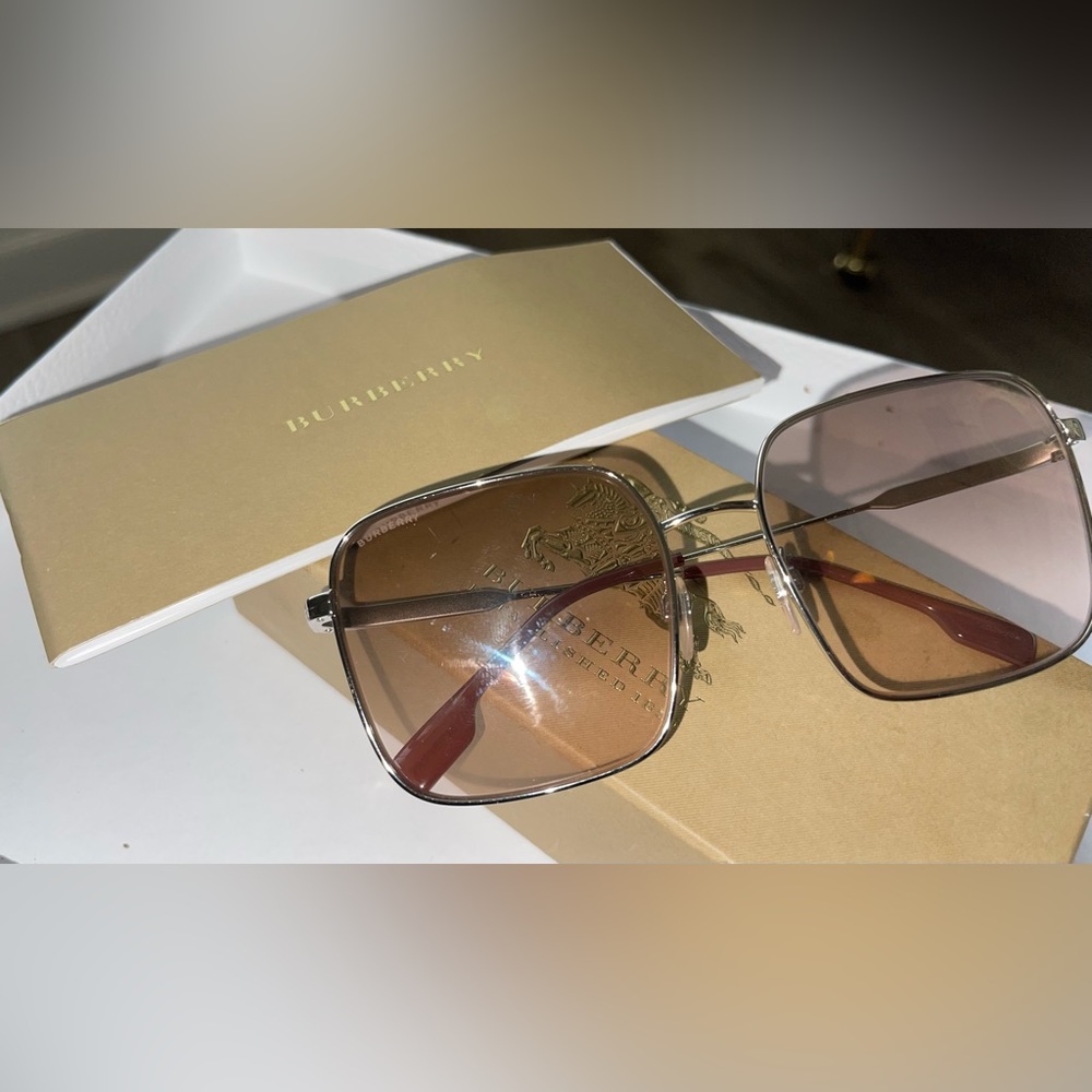 Burberry Gradient Irregular Sunglasses